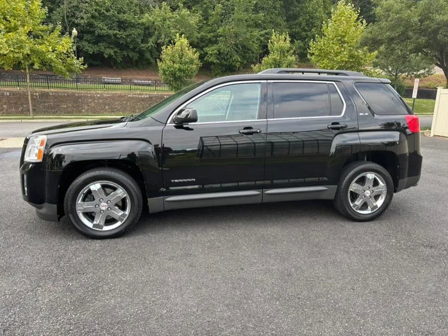 Used 2012 GMC Terrain SLE image 1