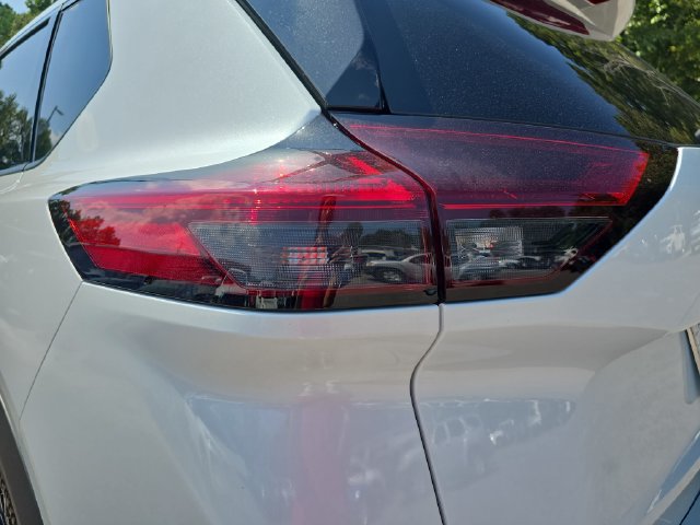 New 2026 Nissan Rogue Dark Armor FWD image 17