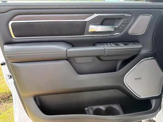 New 2027 RAM 1500 Laramie AWD/4WD image 22
