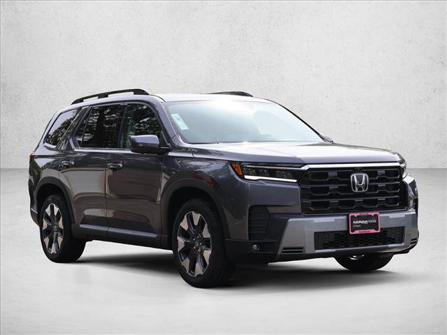 New 2026 Honda Pilot Touring image 3
