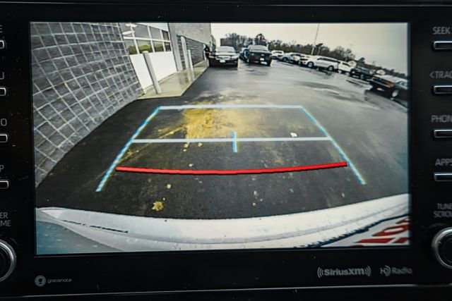 Used 2022 Toyota Highlander XLE image 49