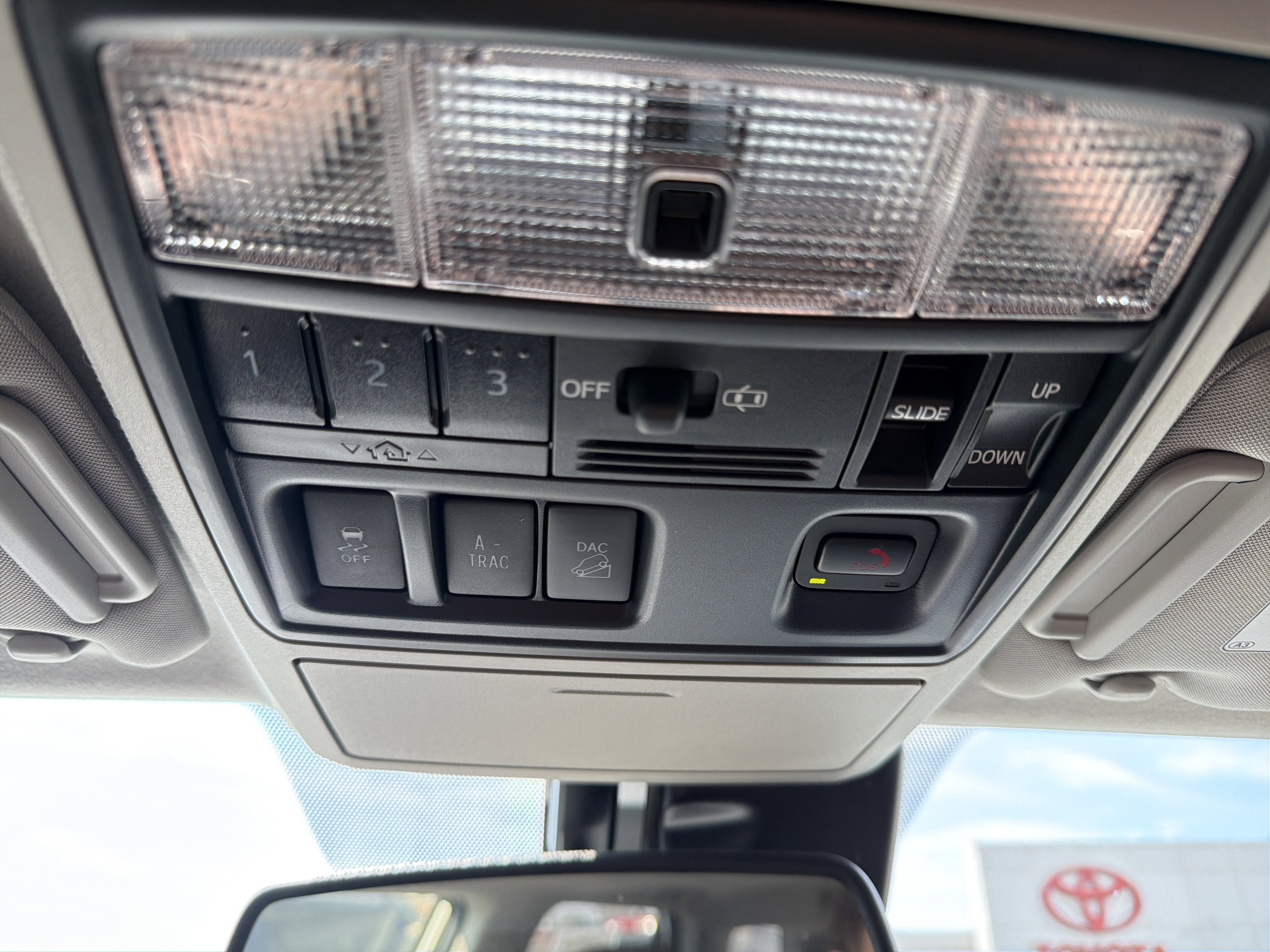 Used 2023 Toyota 4Runner Limited image 24