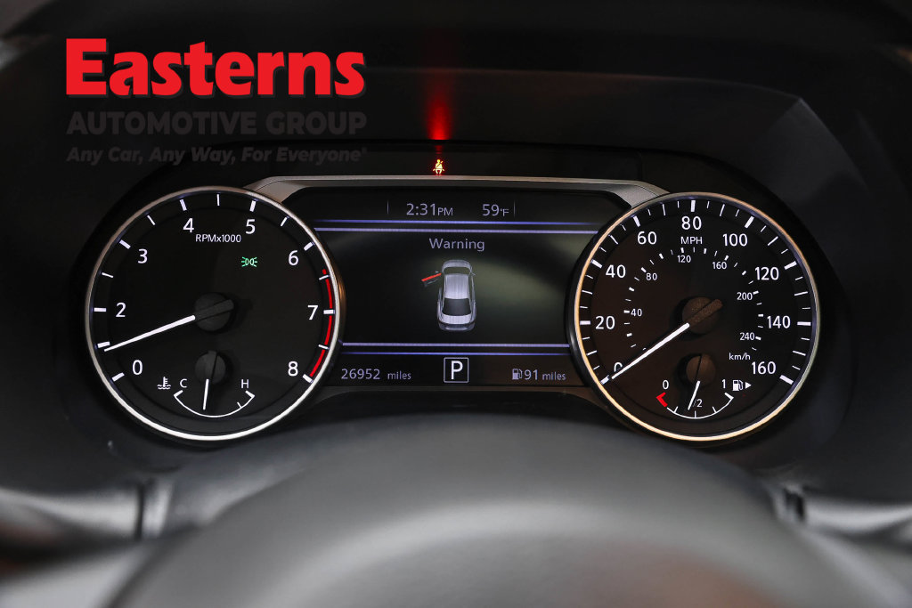 Used 2022 Nissan Sentra SR w/ SR Premium Package FWD image 20