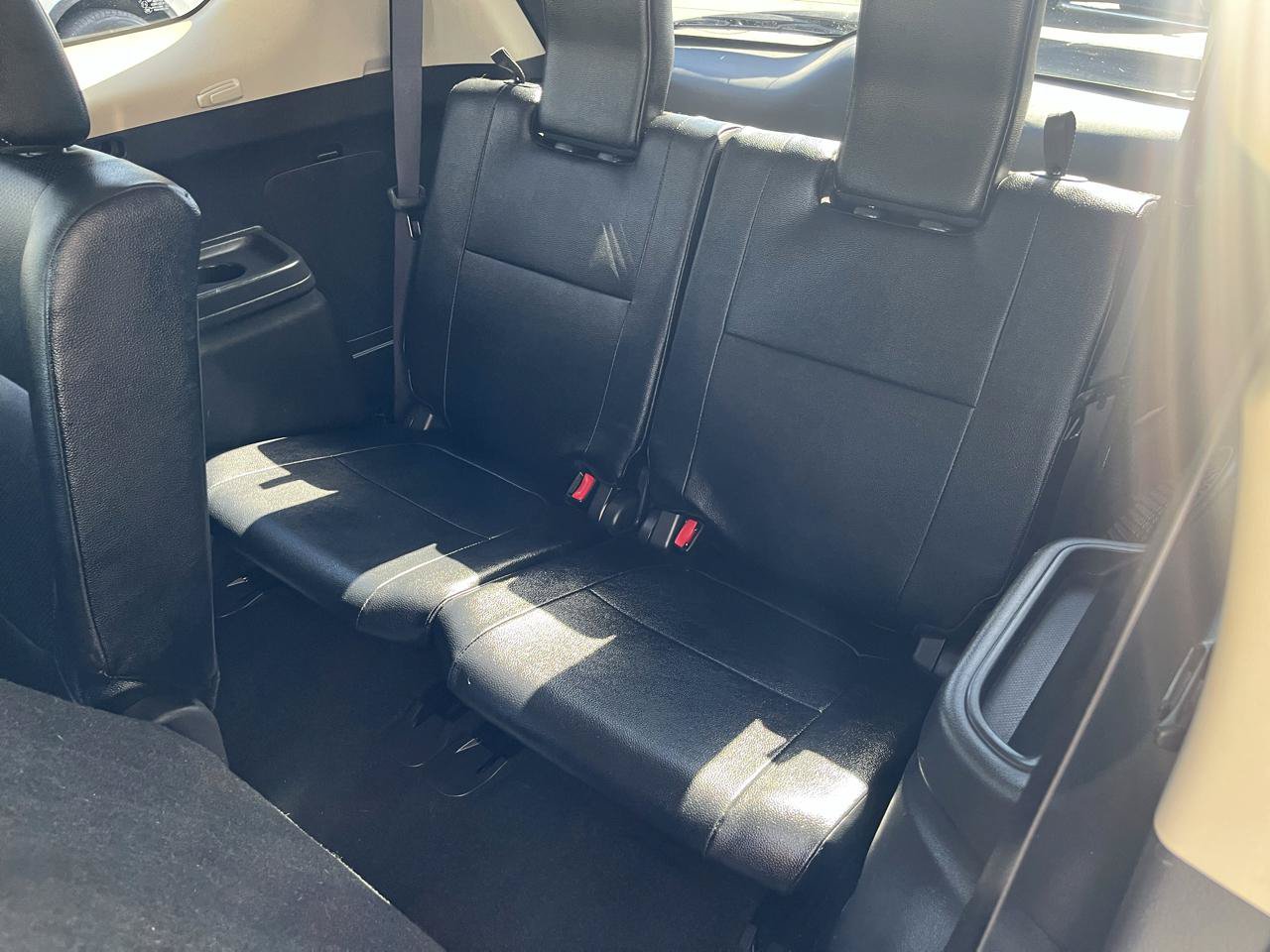 Used 2015 Mitsubishi Outlander SE AWD/4WD image 27
