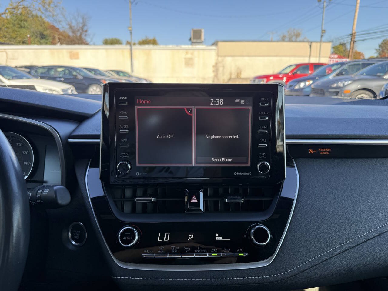 Used 2021 Toyota Corolla SE FWD image 18