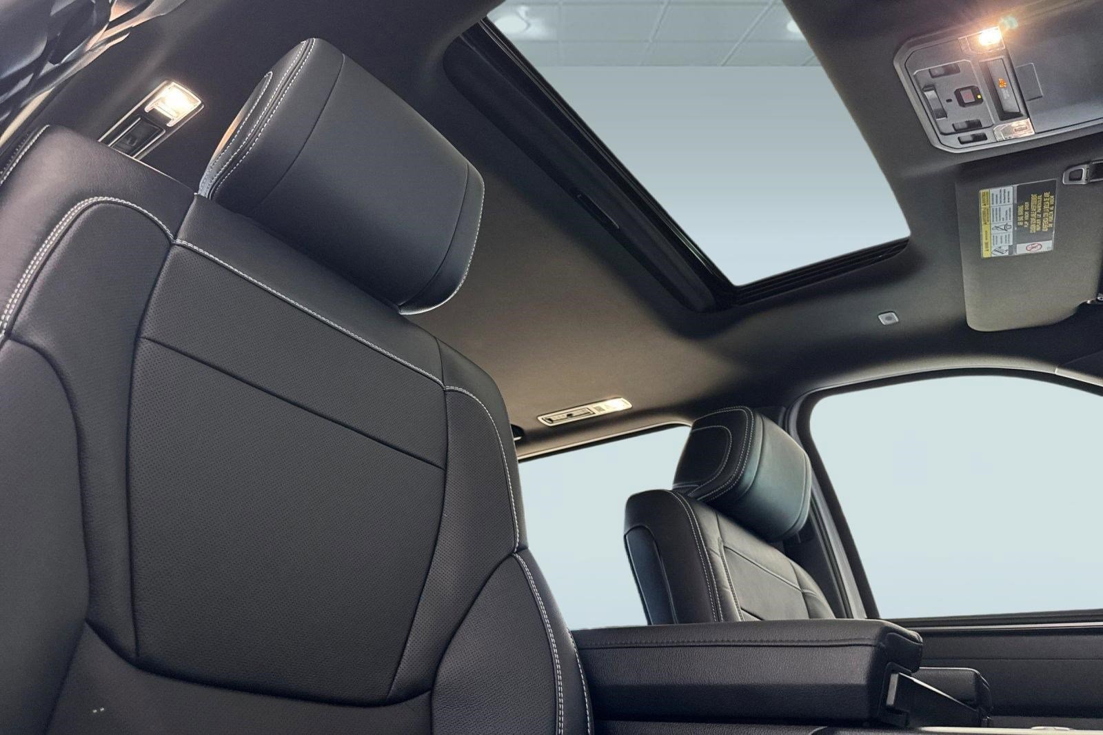 New 2026 Toyota Sequoia SR5 AWD/4WD image 14
