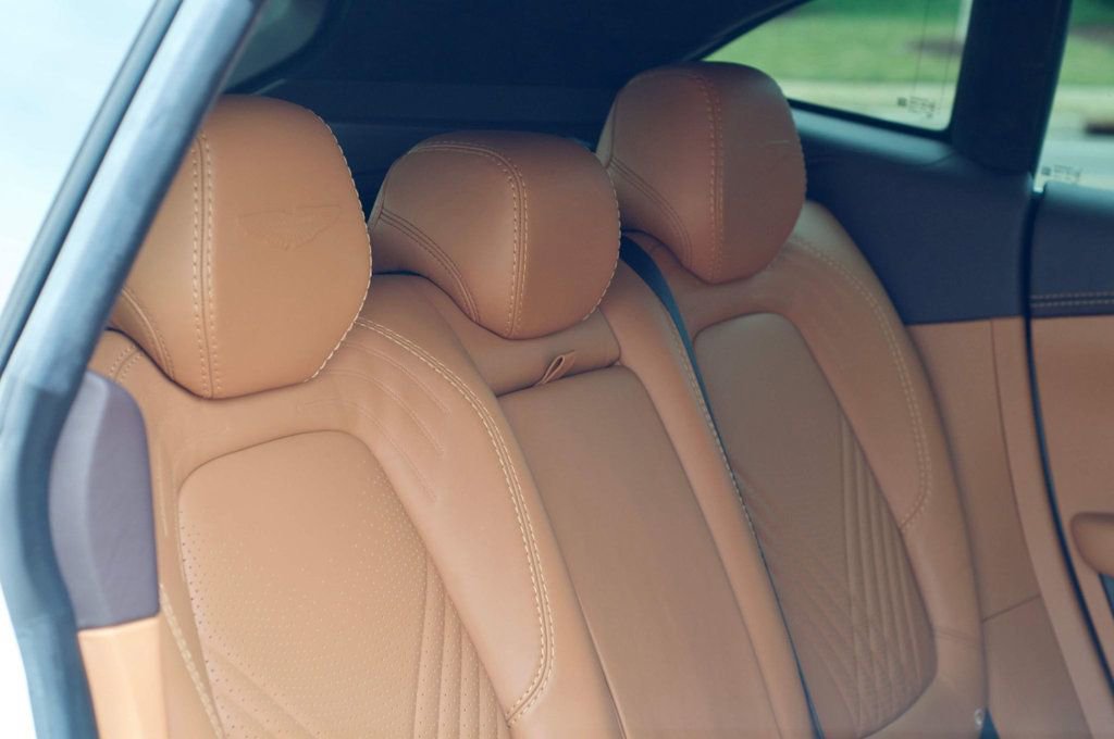 Used 2022 Aston Martin DBX image 48