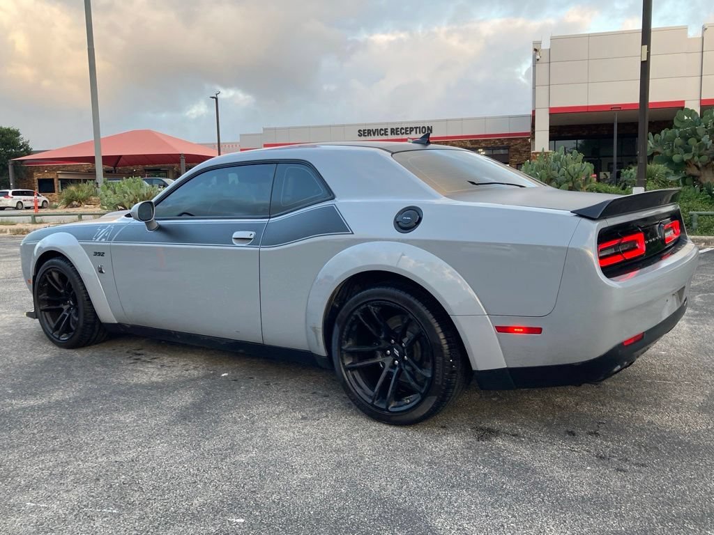 Used 2022 Dodge Challenger R/T Scat Pack RWD image 7