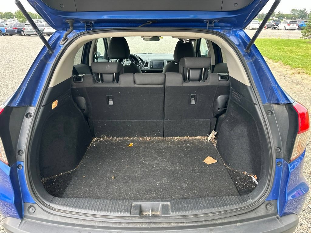 Used 2021 Honda HR-V EX image 11