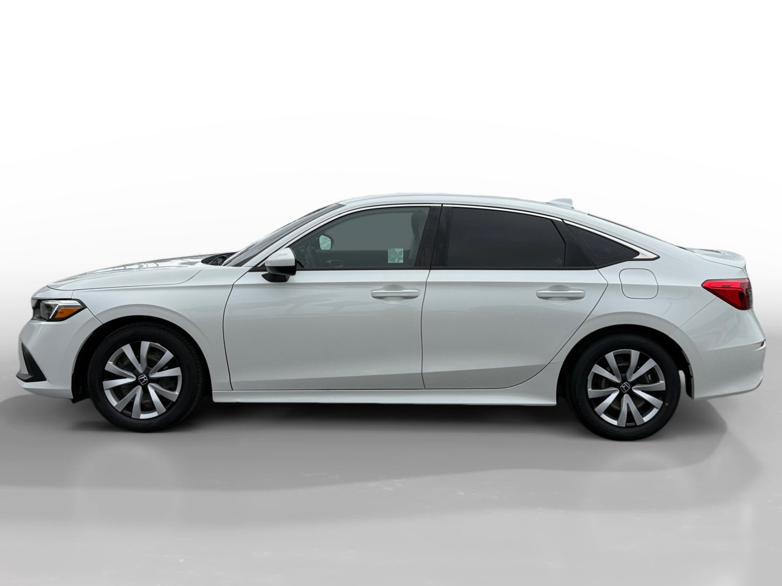 Used 2023 Honda Civic LX image 2