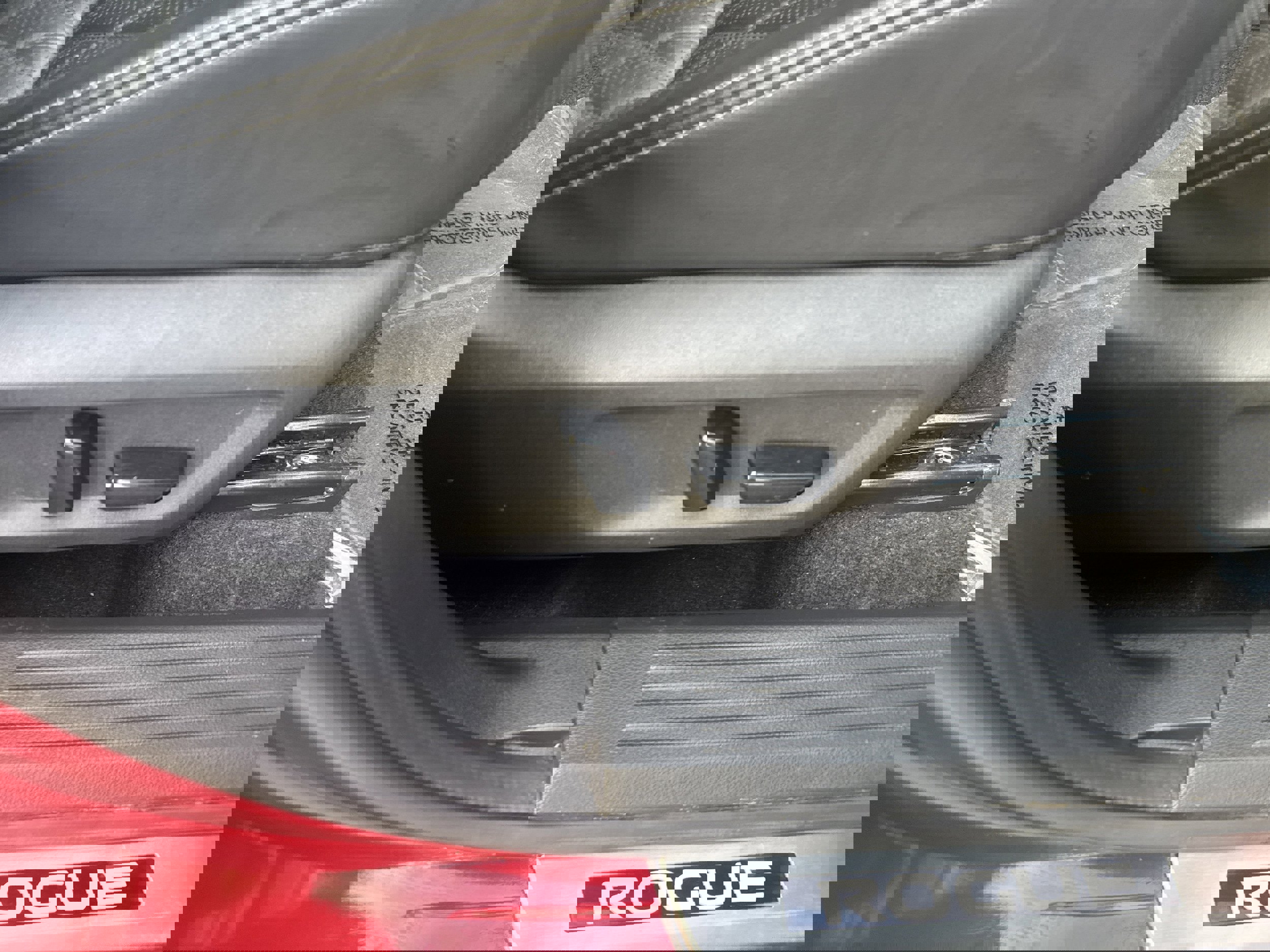 Used 2023 Nissan Rogue Platinum w/ Platinum Premium Package image 15