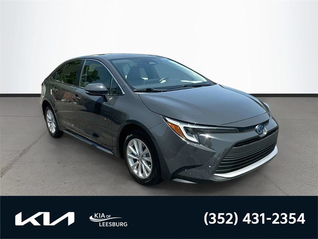Used 2024 Toyota Corolla XLE