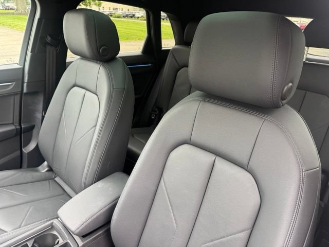 Used 2023 Audi Q3 2.0T Premium Plus AWD/4WD image 19