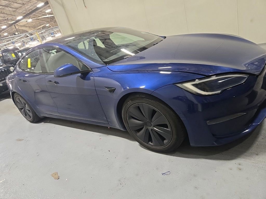 Used 2022 Tesla Model S image 3