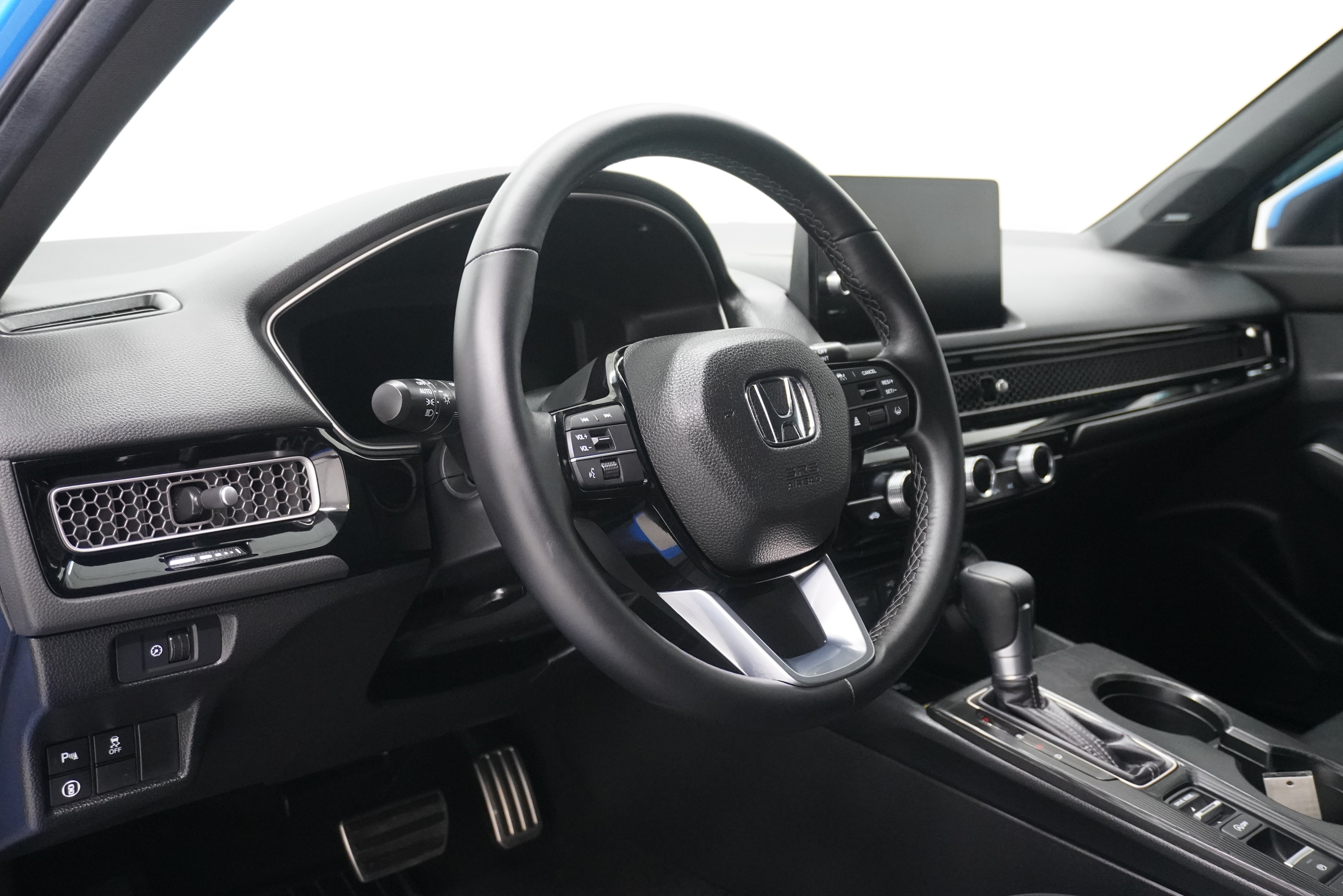 Used 2024 Honda Civic Sport Touring image 9