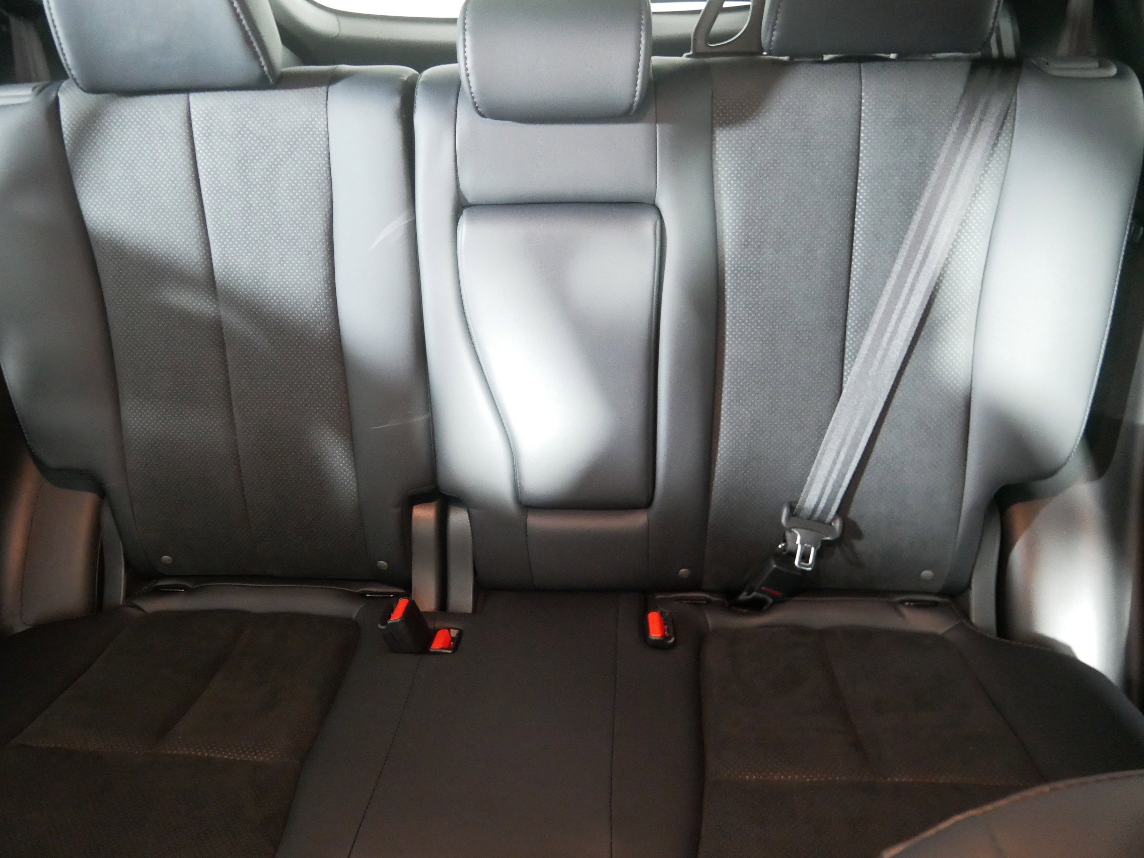 New 2025 Mitsubishi Eclipse Cross Black Edition image 3