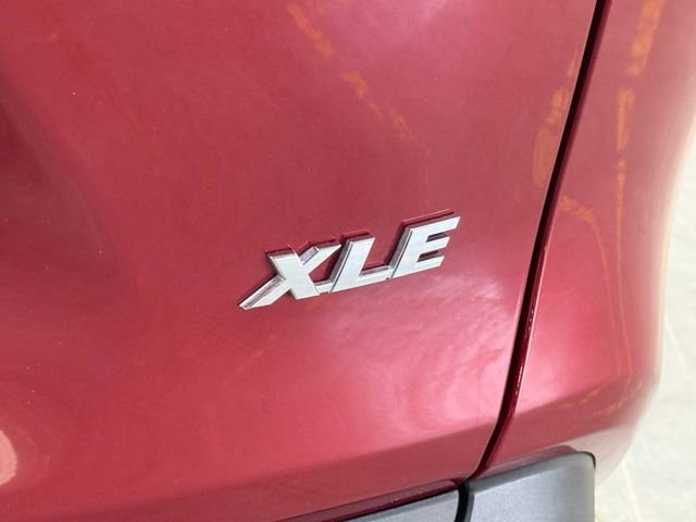 Used 2023 Toyota RAV4 XLE w/ Convenience Package image 40