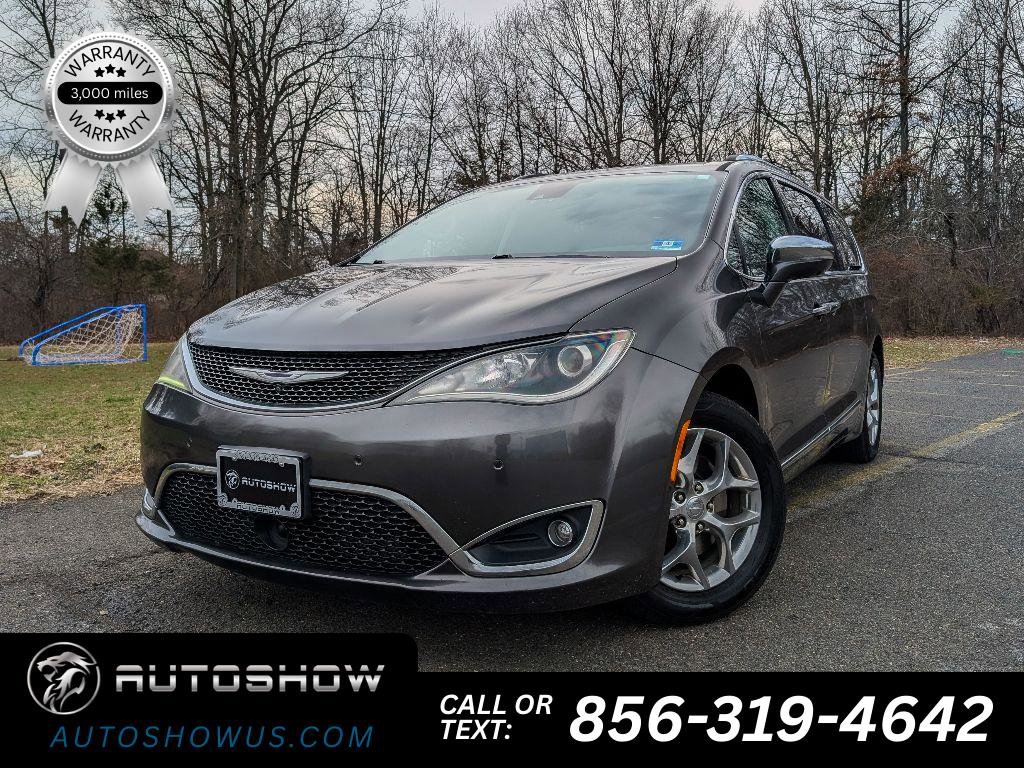 Used 2018 Chrysler Pacifica Limited w/ Advanced Safetytec Group