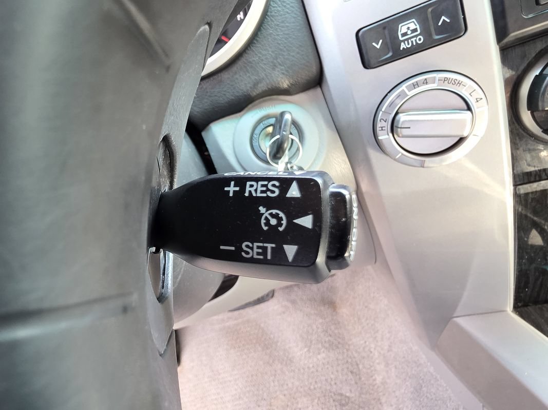 Used 2007 Toyota 4Runner Limited AWD/4WD image 26
