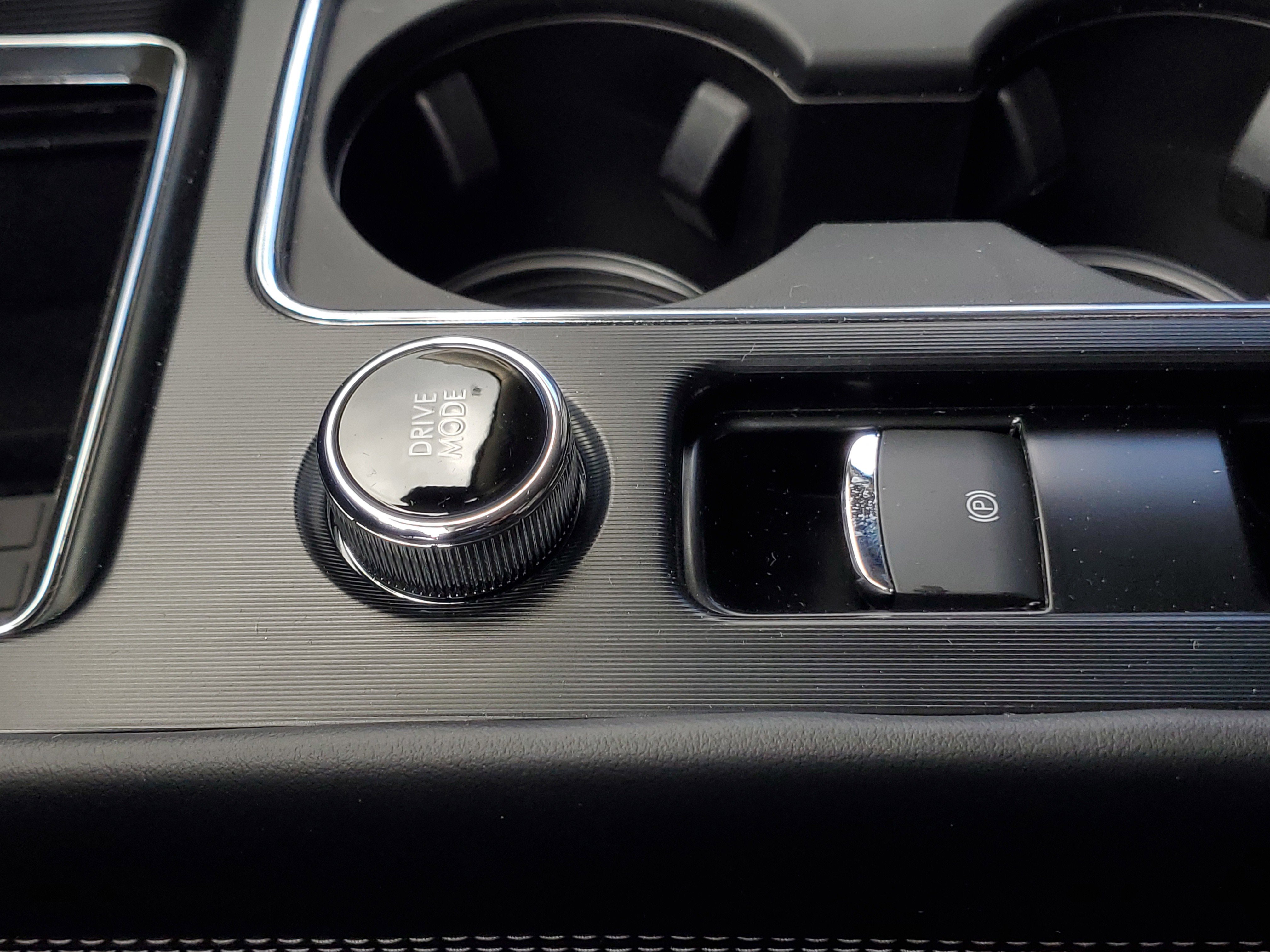 New 2026 Lincoln Corsair Premiere image 24