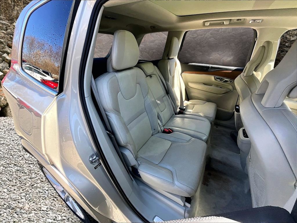 Used 2016 Volvo XC90 T6 Inscription image 18