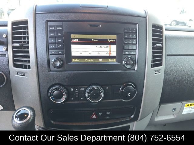 Used 2017 Freightliner Sprinter 2500 image 25