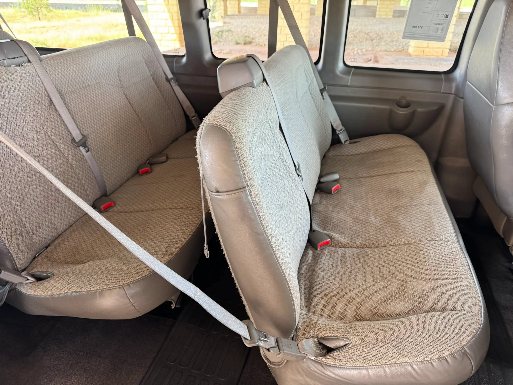 Used 2008 Chevrolet Express 3500 Extended Passenger w/ LT Preferred Equipment Group RWD image 19