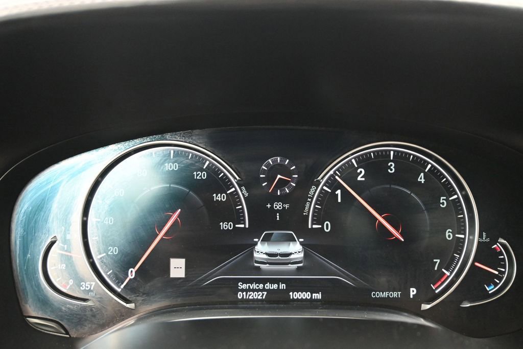 Used 2019 BMW 750i w/ Luxury Rear Seating Package RWD image 14