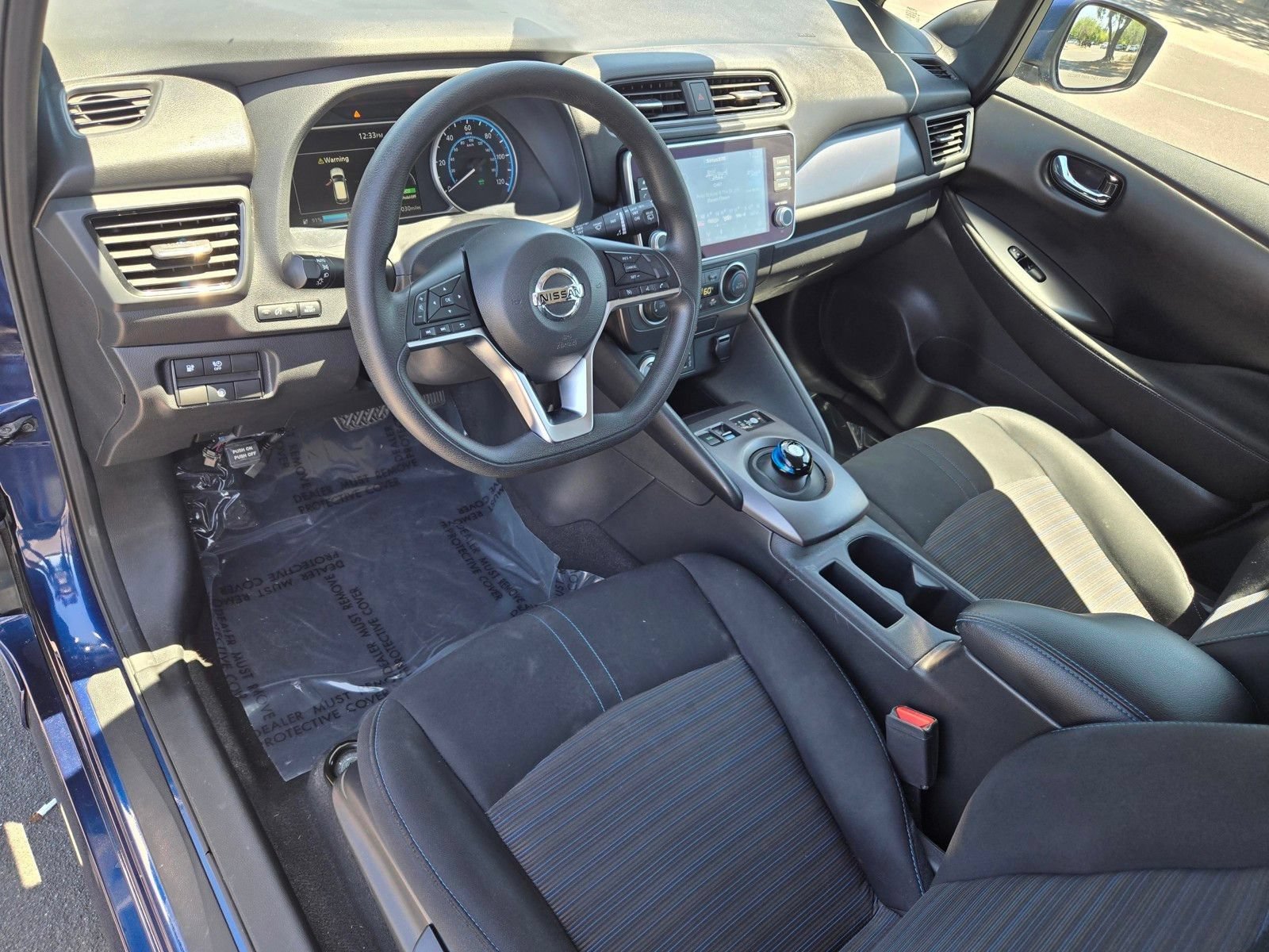 Used 2022 Nissan Leaf S FWD image 17