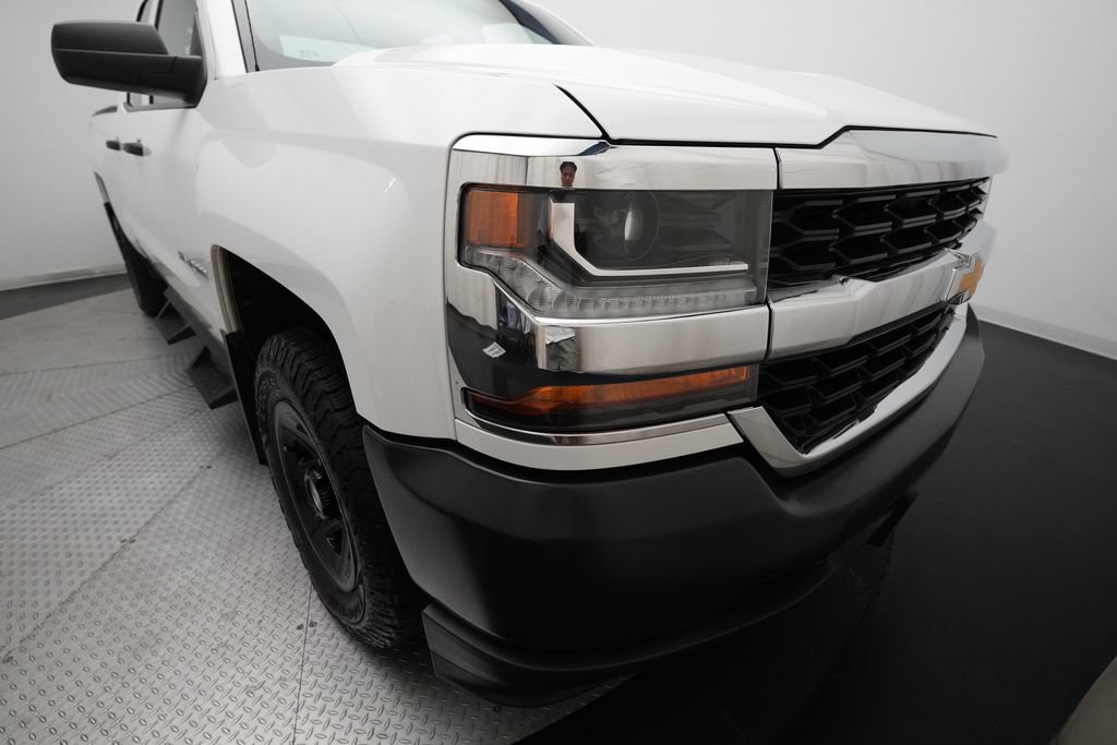 Used 2019 Chevrolet Silverado 1500 W/T AWD/4WD image 21