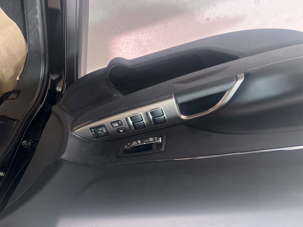New 2025 Mitsubishi Outlander Sport SEL AWD/4WD image 20