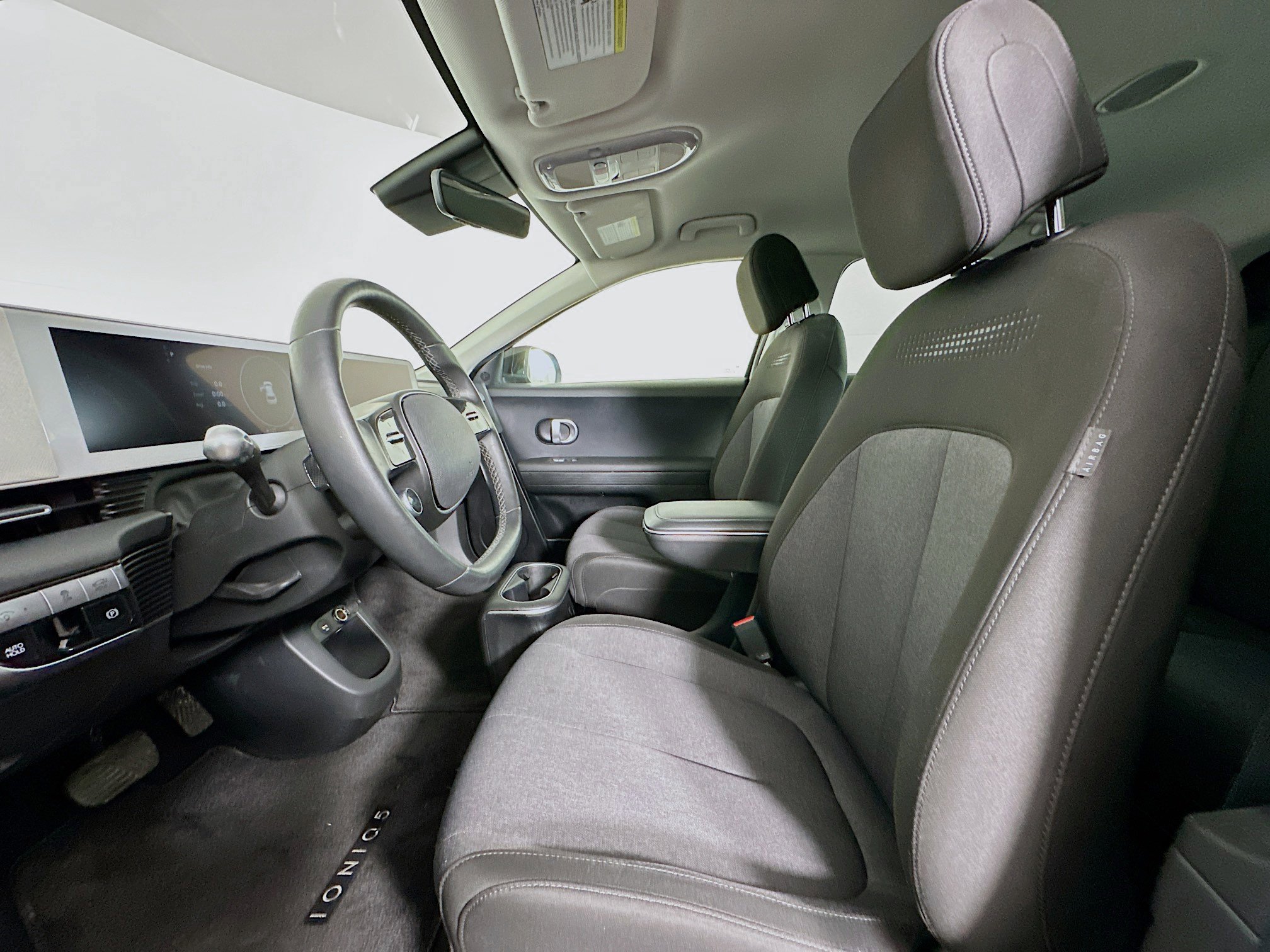 Used 2024 Hyundai Ioniq 5 SEL image 13