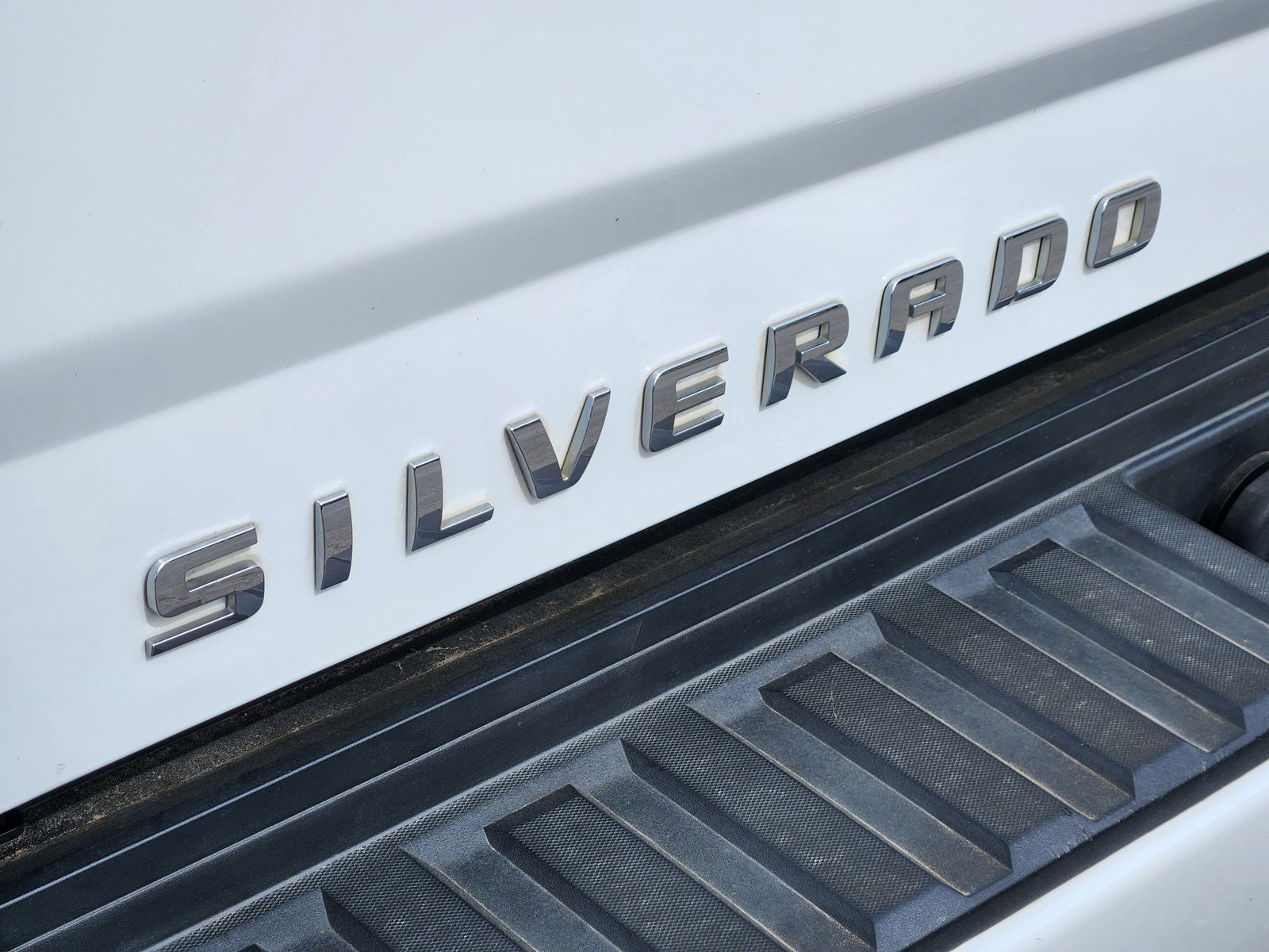 Used 2016 Chevrolet Silverado 2500 High Country w/ Duramax Plus Package image 28