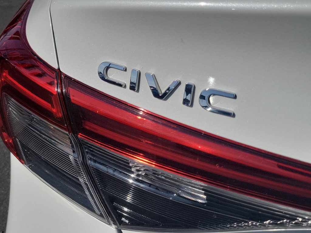 Used 2023 Honda Civic Sport image 22