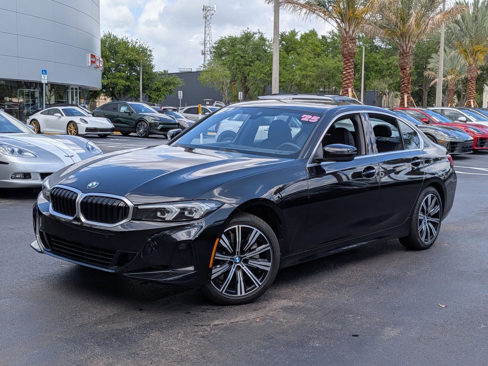 Used 2025 BMW 330i xDrive Sedan AWD/4WD image 1