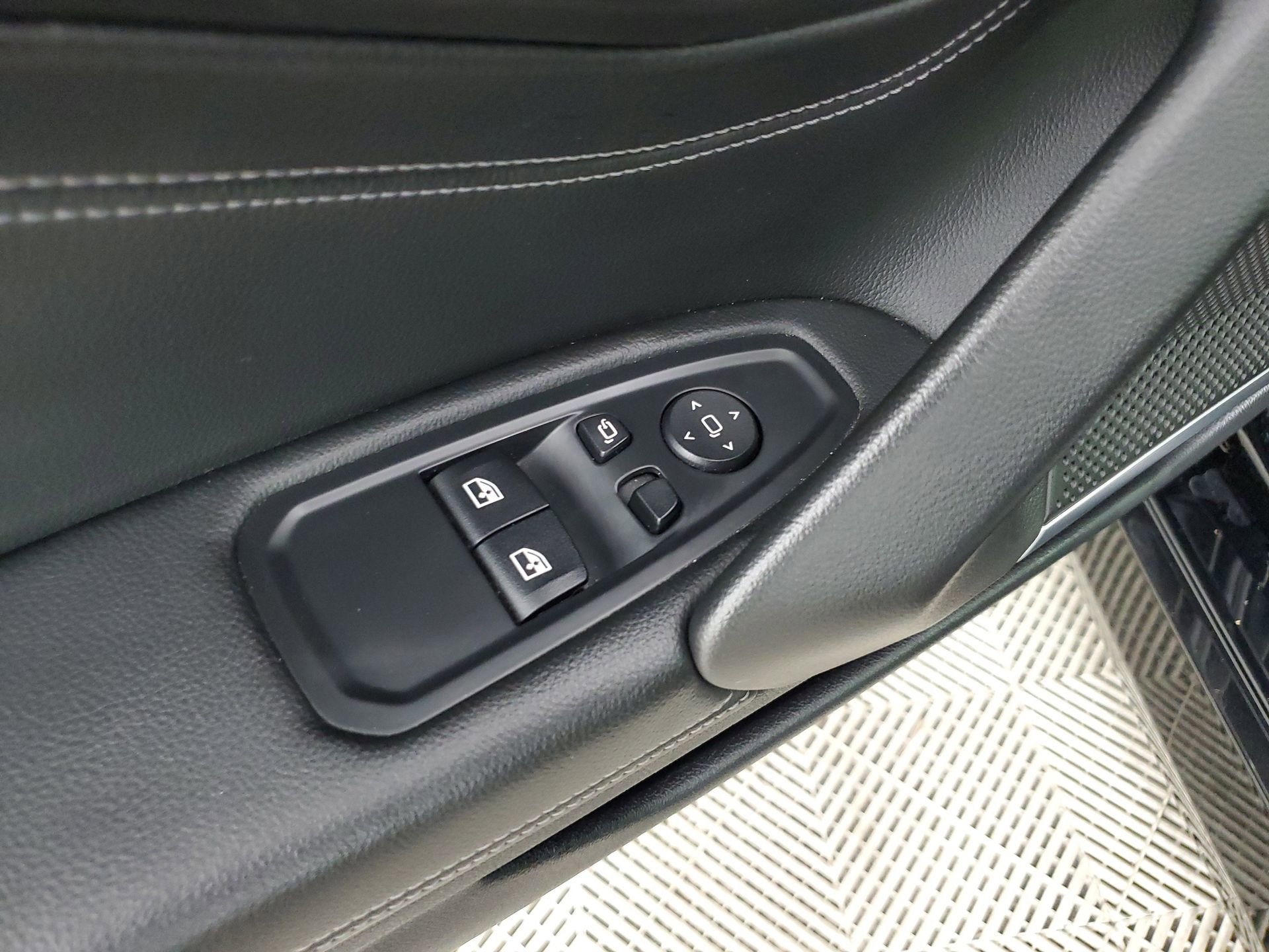 Used 2019 BMW Z4 sDrive30i w/ M Sport Package image 35