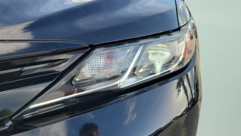 Certified 2020 Toyota Camry LE FWD image 24