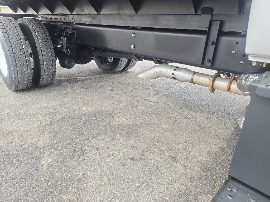 Used 2022 Ford F750 2WD Regular Cab Super Duty image 35