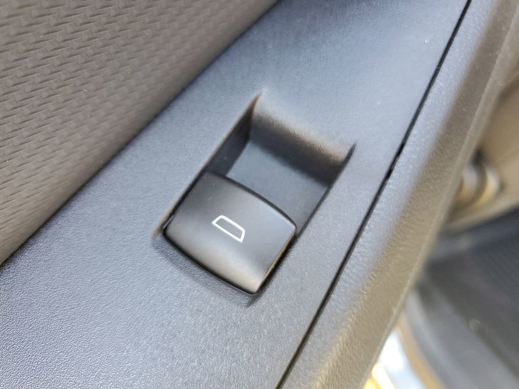 New 2026 Chevrolet Equinox LT w/ LPO, Floor Liner Package image 15