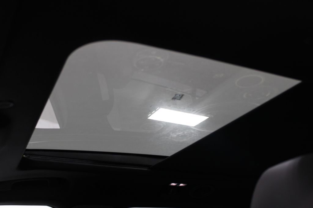 New 2026 Ford Explorer Platinum image 59