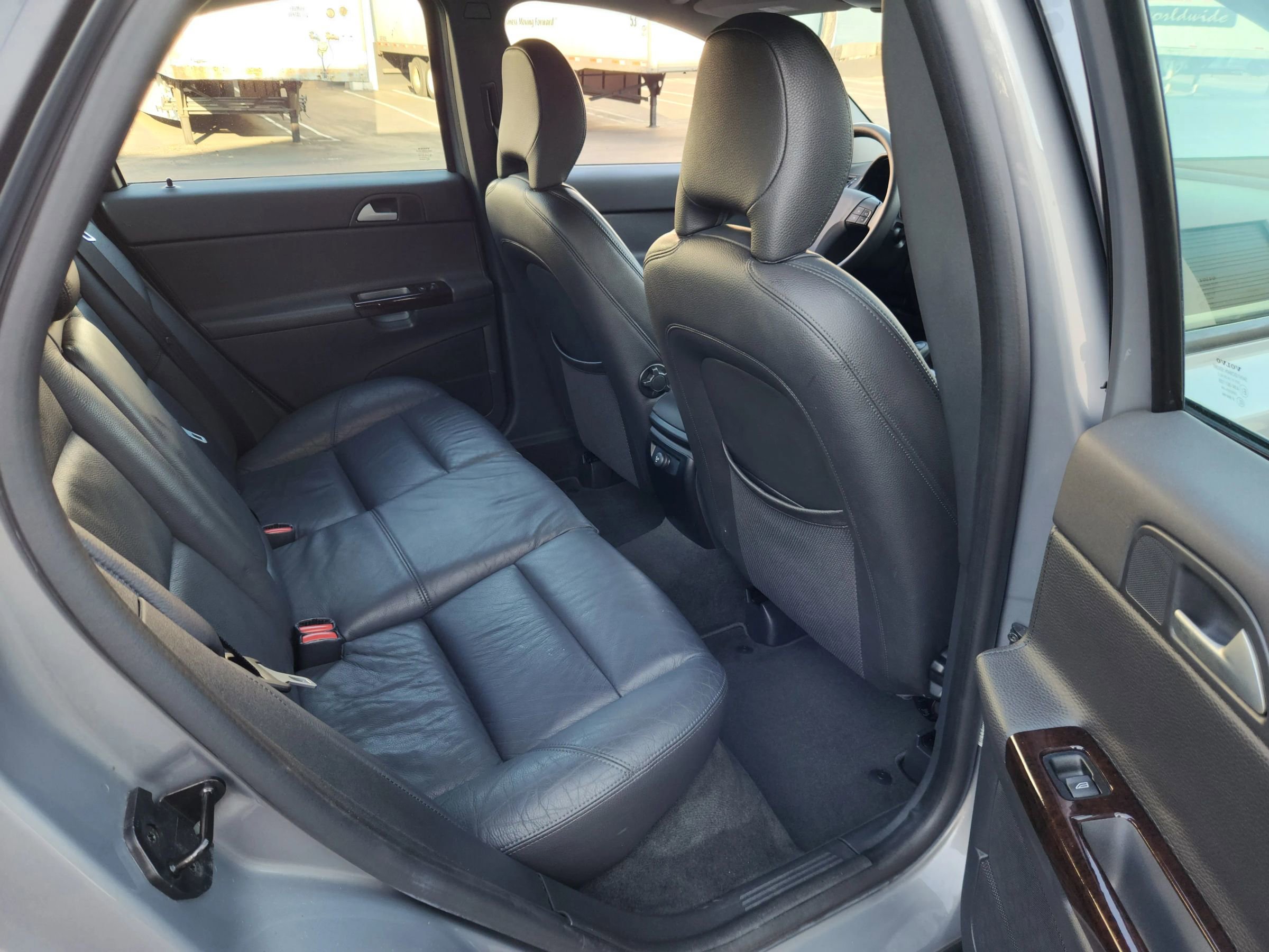 Used 2005 Volvo S40 2.4i image 15