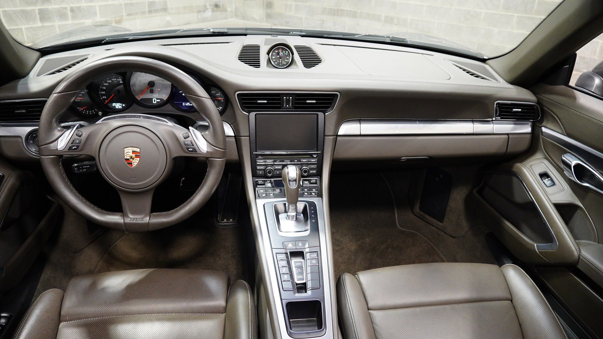 Used 2013 Porsche 911 Carrera S image 48