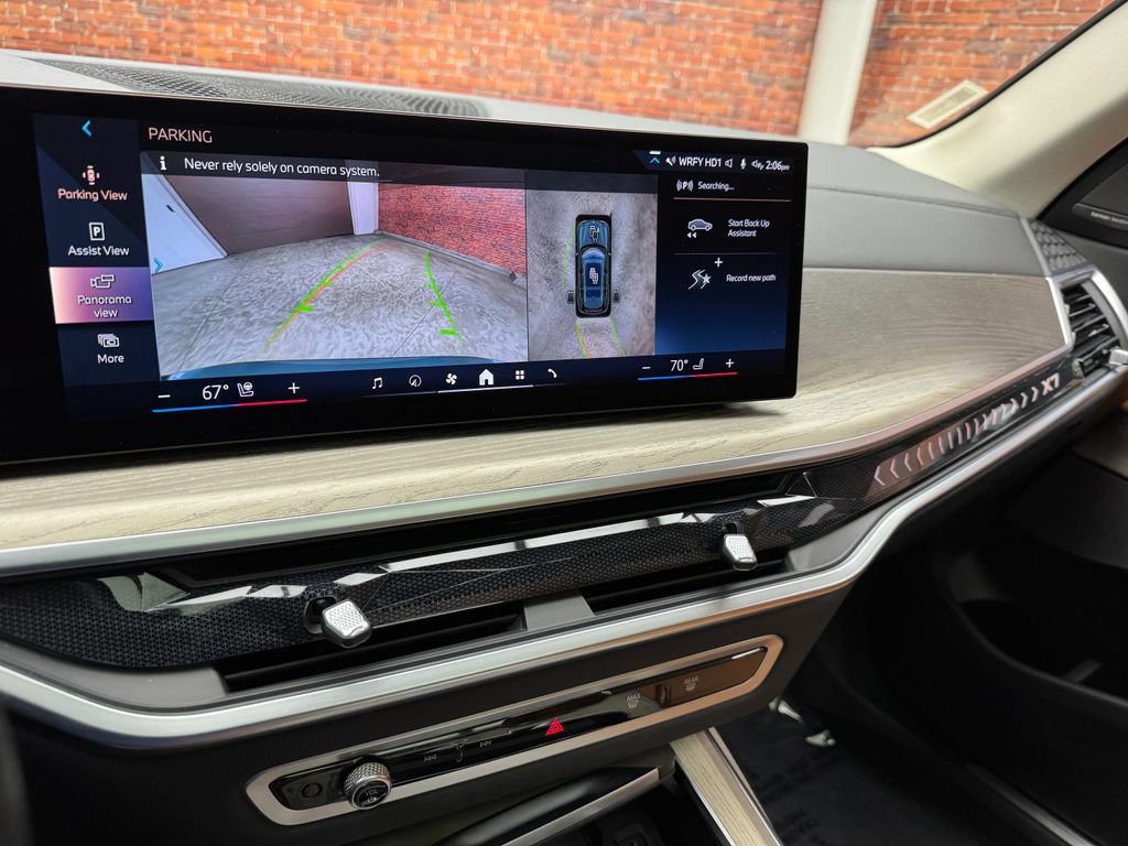 Certified 2024 BMW X7 xDrive40i w/ Executive Package AWD/4WD image 22