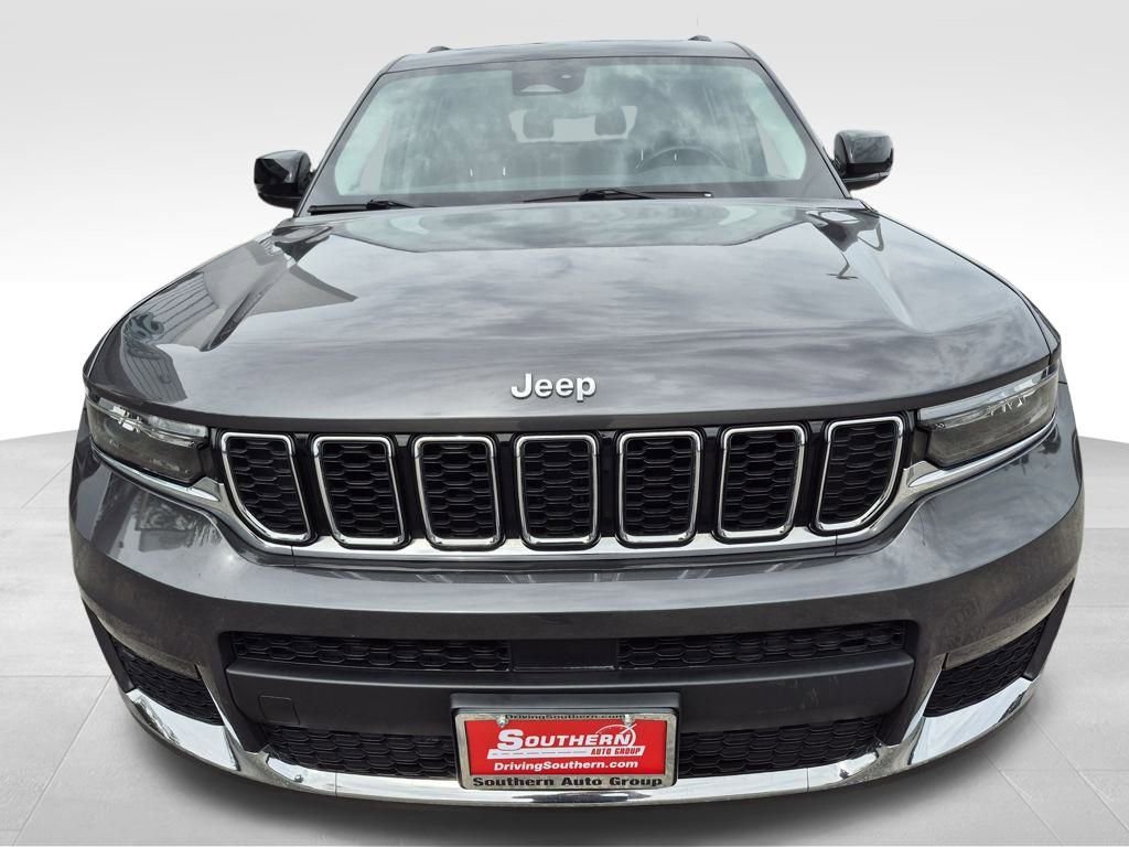 Used 2022 Jeep Grand Cherokee L Limited image 8