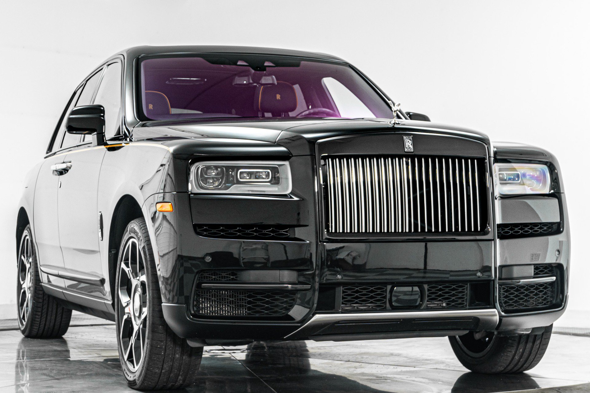 Used 2023 Rolls-Royce Cullinan Black Badge w/ Driver's Package AWD/4WD image 3