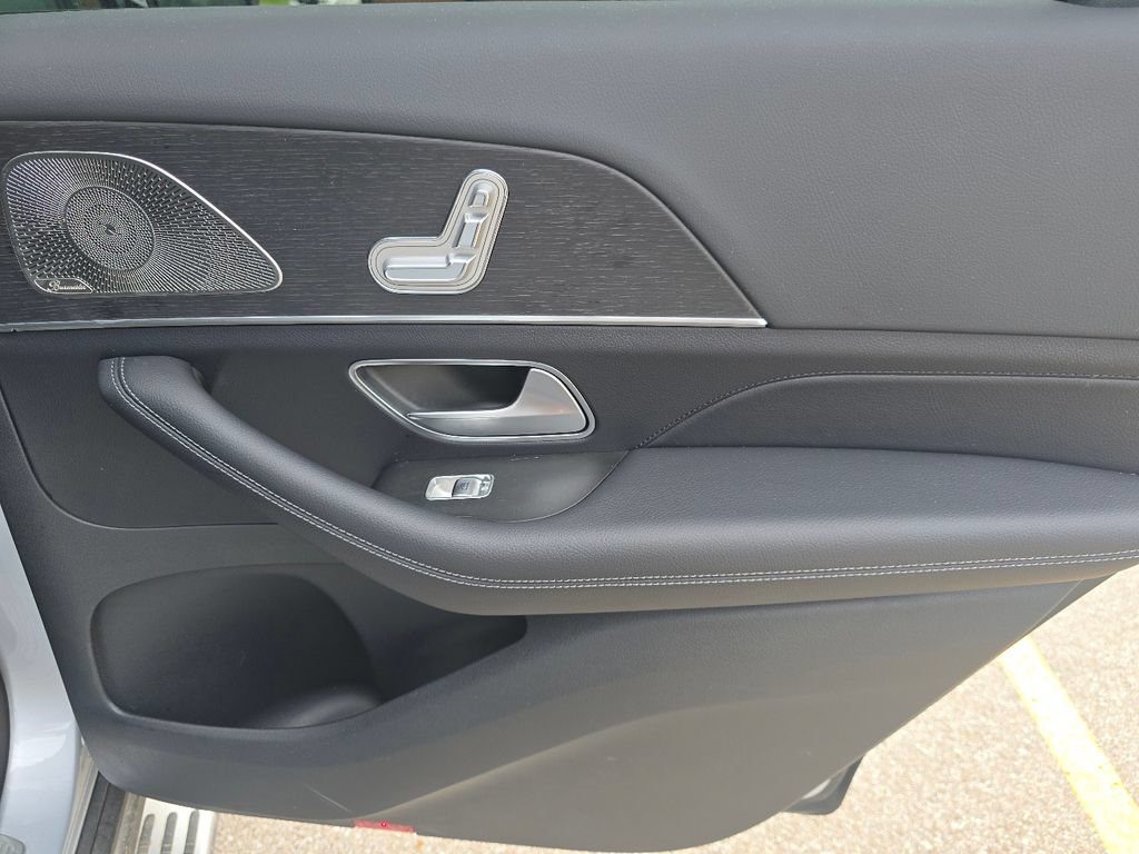 Certified 2026 Mercedes-Benz GLS 450 4MATIC image 24