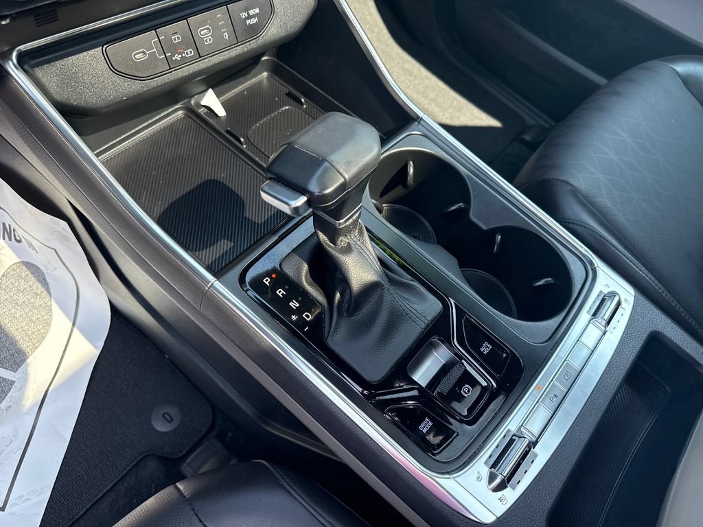 Used 2025 Kia Carnival SX FWD image 29