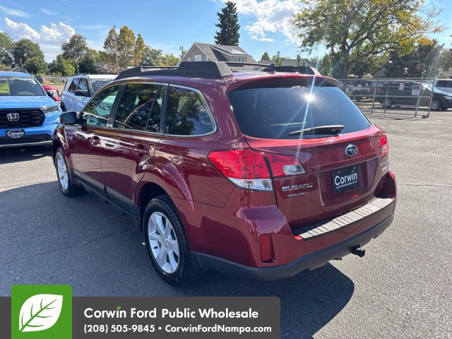 Used 2014 Subaru Outback 2.5i Premium AWD/4WD image 7