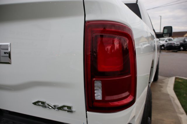 Used 2025 RAM 3500 Laramie image 40