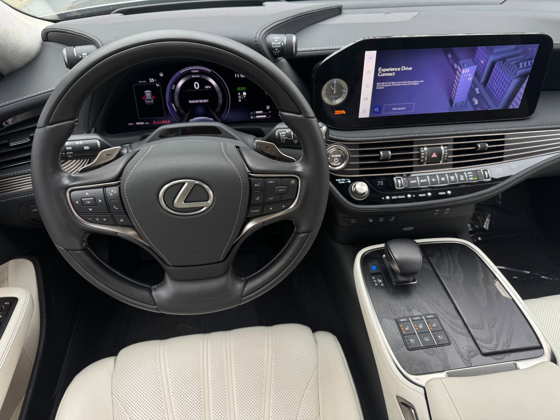 Used 2023 Lexus LS 500h AWD w/ Luxury Package image 75